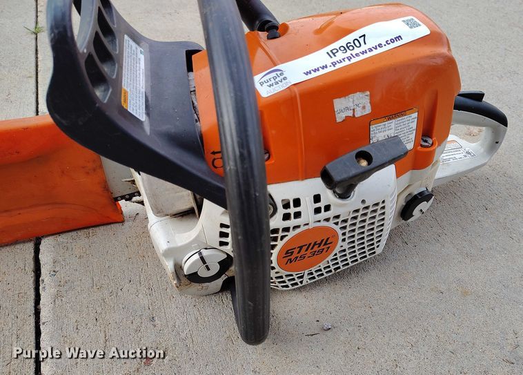 image for item IP9607 (4) Stihl chainsaws