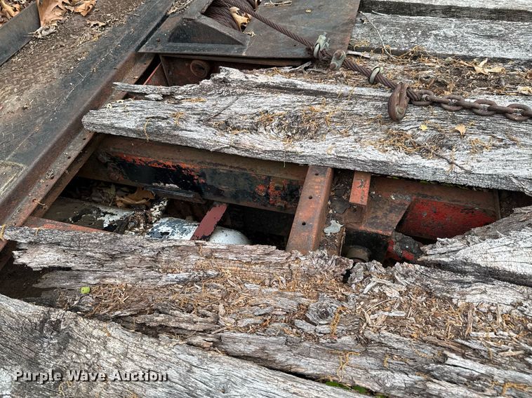 image for item JX9283 1973 Ford F700 rollback truck