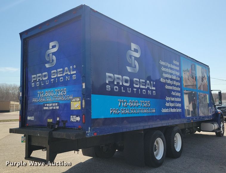 image for item NB9997 2013 International DuraStar 4400 box truck