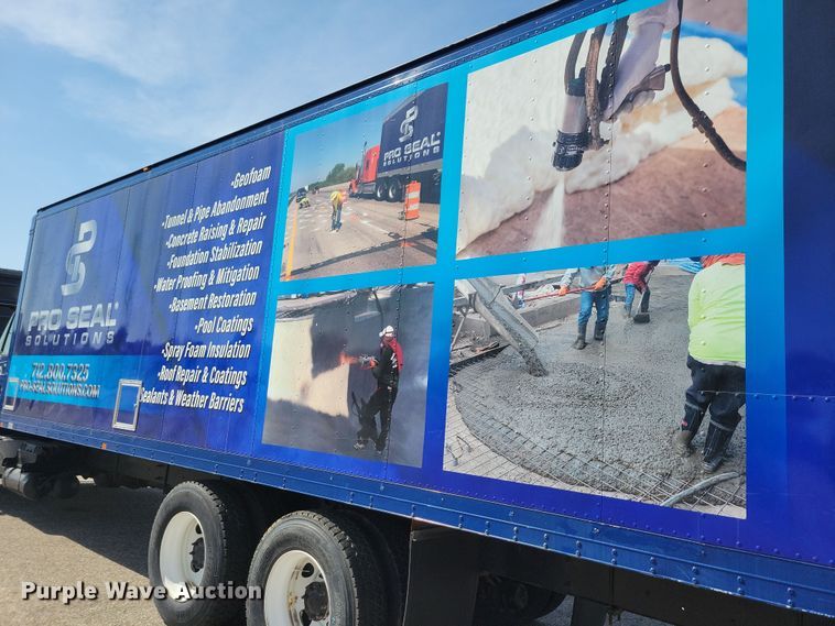 image for item NB9997 2013 International DuraStar 4400 box truck