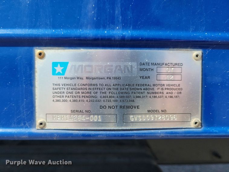 image for item NB9997 2013 International DuraStar 4400 box truck