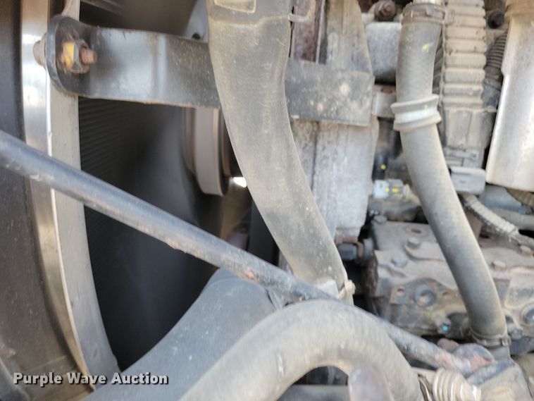 image for item NB9997 2013 International DuraStar 4400 box truck