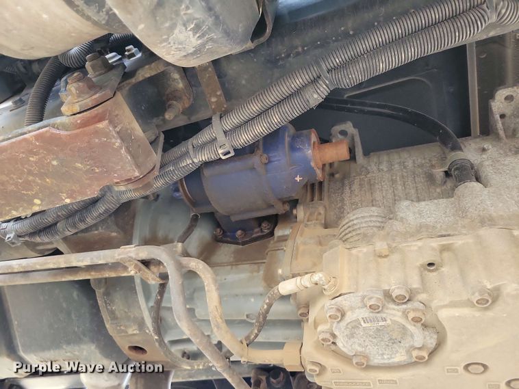 image for item NB9997 2013 International DuraStar 4400 box truck