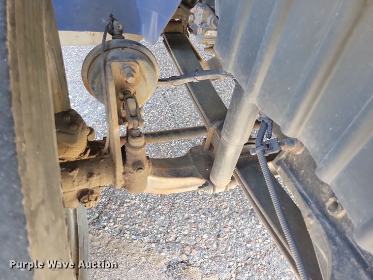 image for item NB9997 2013 International DuraStar 4400 box truck