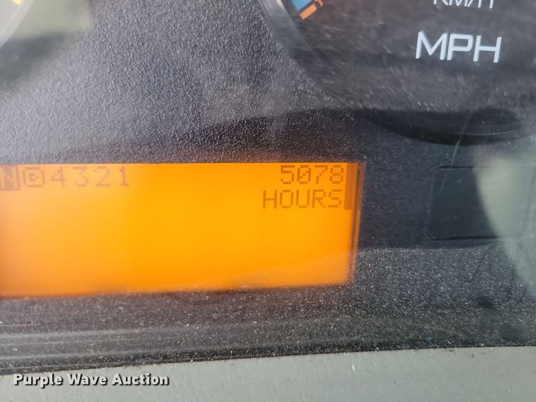 image for item NB9997 2013 International DuraStar 4400 box truck