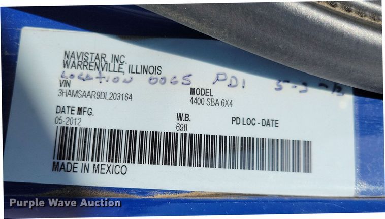 image for item NB9997 2013 International DuraStar 4400 box truck