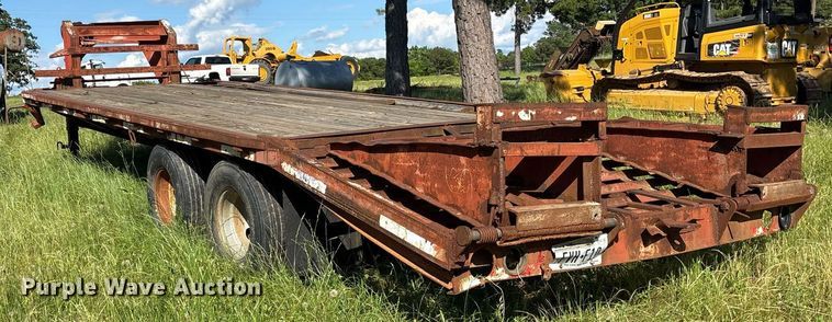 image for item ND9723 2002 Norris equipment trailer
