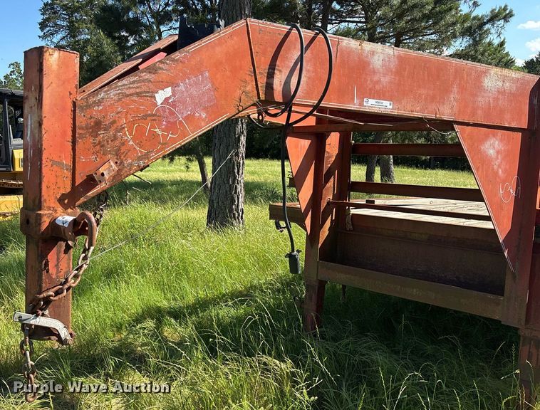 image for item ND9723 2002 Norris equipment trailer