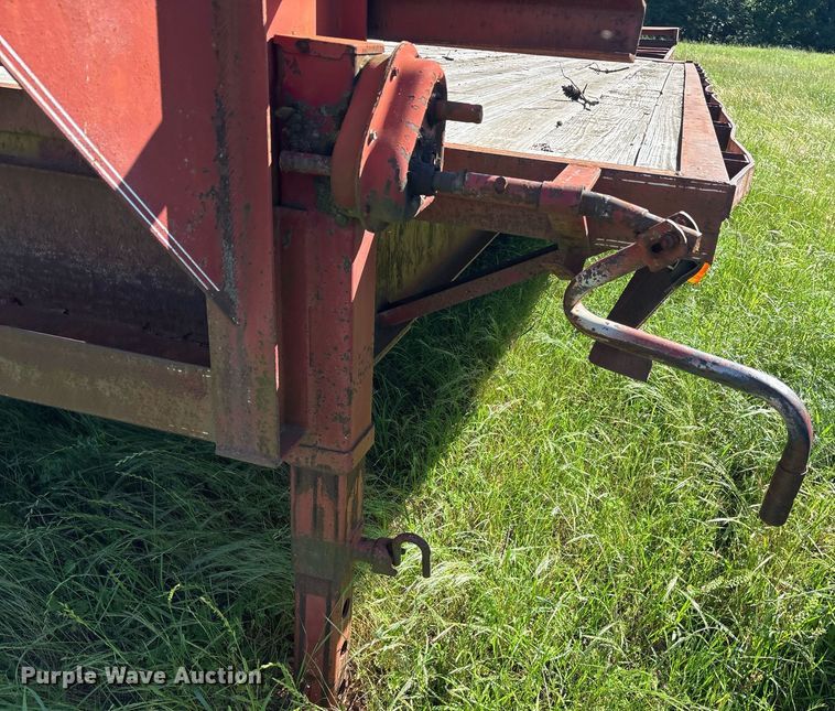 image for item ND9723 2002 Norris equipment trailer