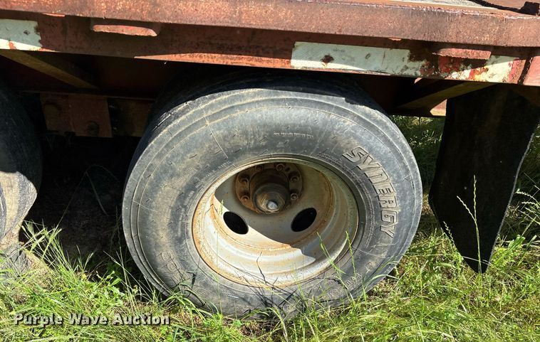 image for item ND9723 2002 Norris equipment trailer