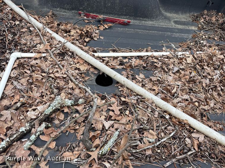 image for item ND9737 Pickup truck bed