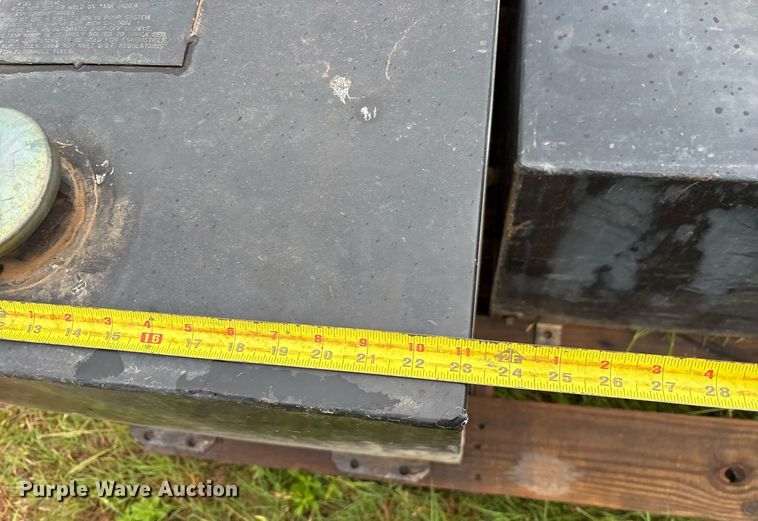 image for item ND9751 (2) Delta 484000 auxiliary fuel tanks