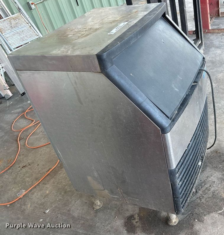 image for item ND9782 Koolaire KD0170A ice maker