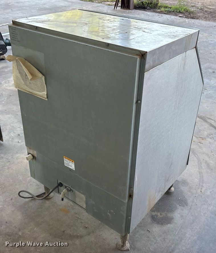 image for item ND9782 Koolaire KD0170A ice maker