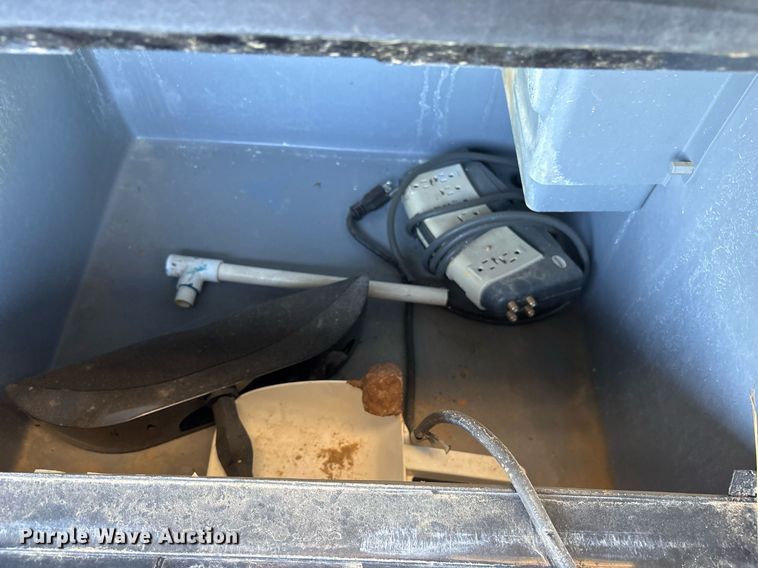 image for item ND9782 Koolaire KD0170A ice maker