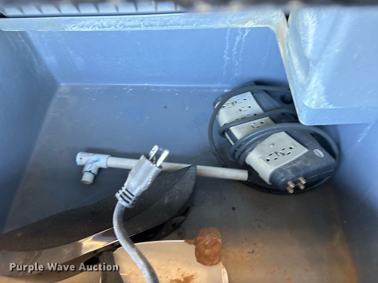 image for item ND9782 Koolaire KD0170A ice maker