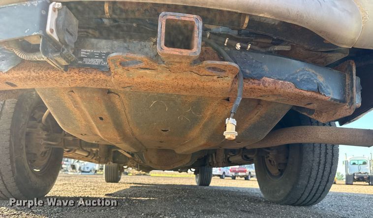 image for item NE9812 2005 Ford Excursion SUV