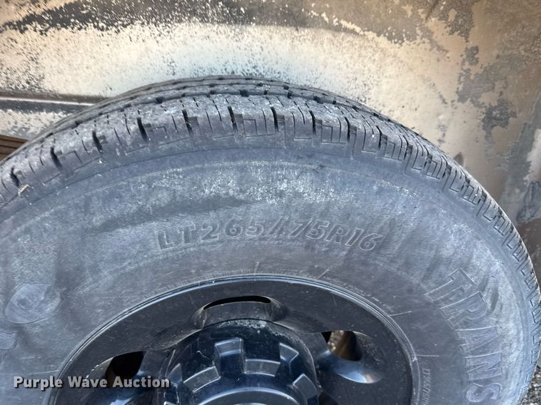 image for item NE9812 2005 Ford Excursion SUV