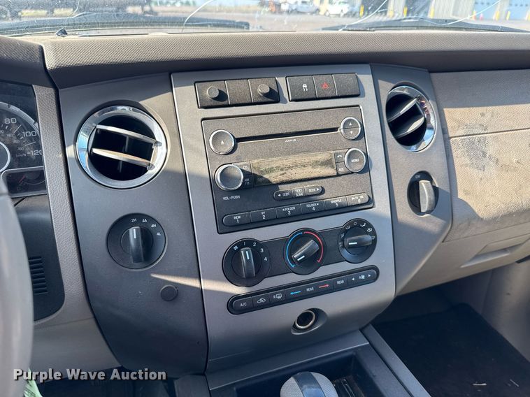 image for item NE9813 2010 Ford Expedition SUV