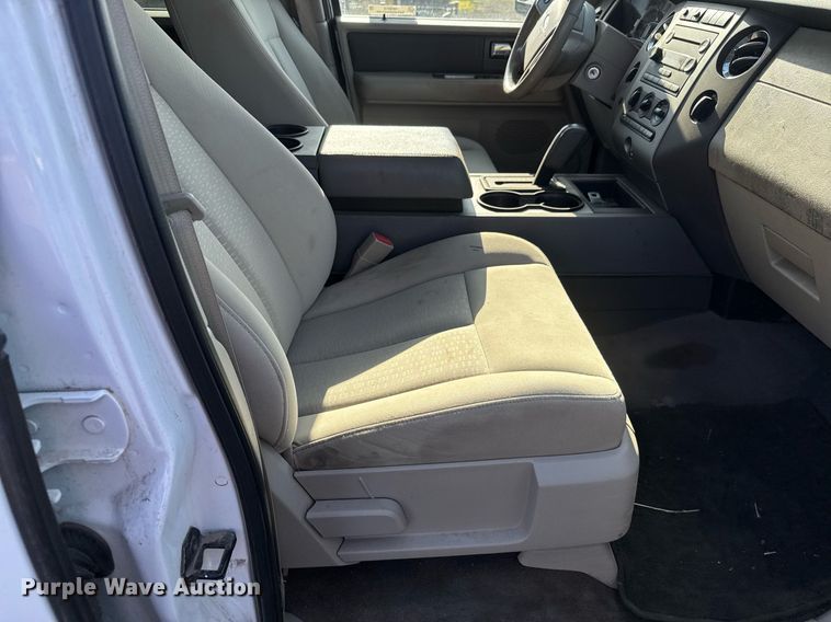 image for item NE9813 2010 Ford Expedition SUV