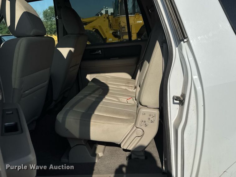 image for item NE9813 2010 Ford Expedition SUV