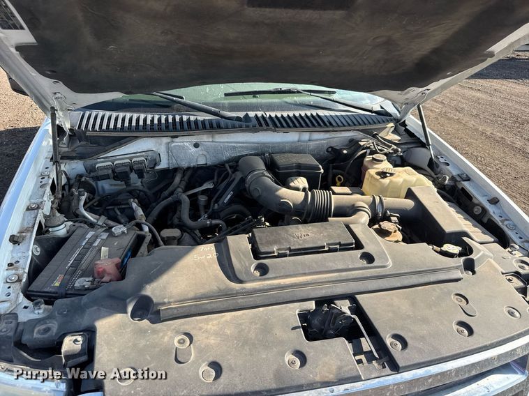 image for item NE9813 2010 Ford Expedition SUV