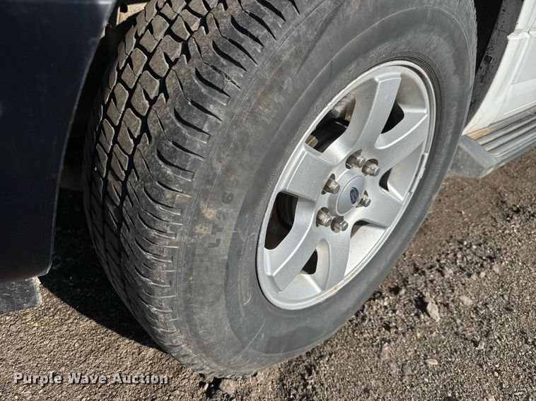 image for item NE9813 2010 Ford Expedition SUV