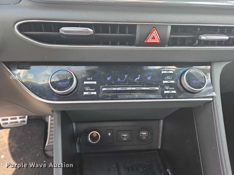 image for item YA0469 2020 Hyundai Sonata SEL Plus 