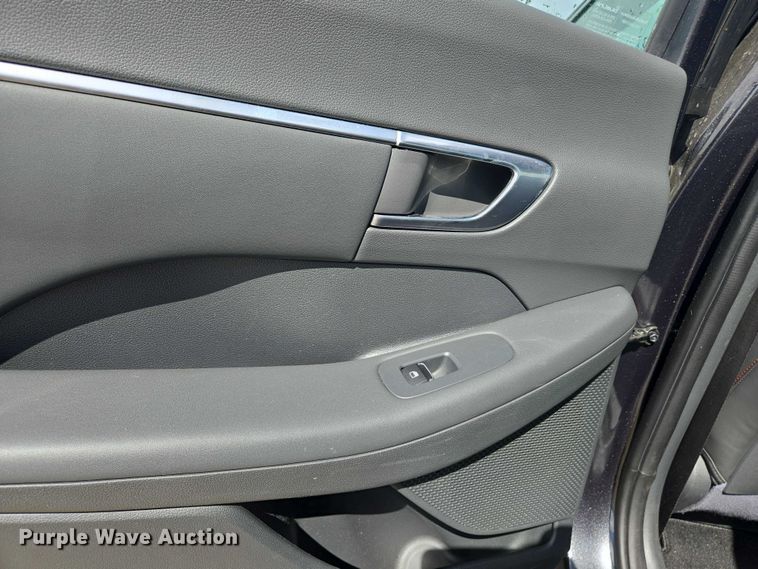 image for item YA0469 2020 Hyundai Sonata SEL Plus 