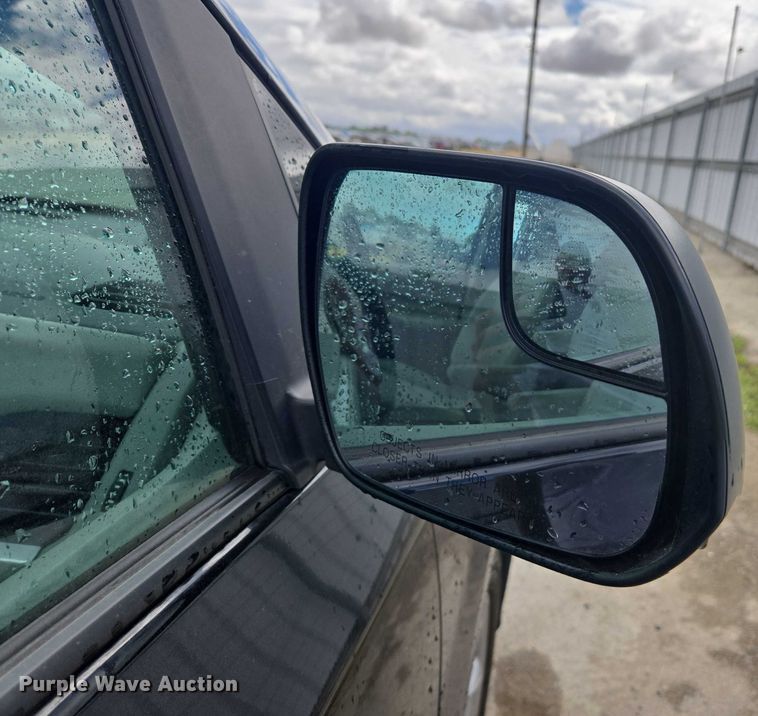 image for item YA0470 2020 Toyota Sienna handicap accessible van