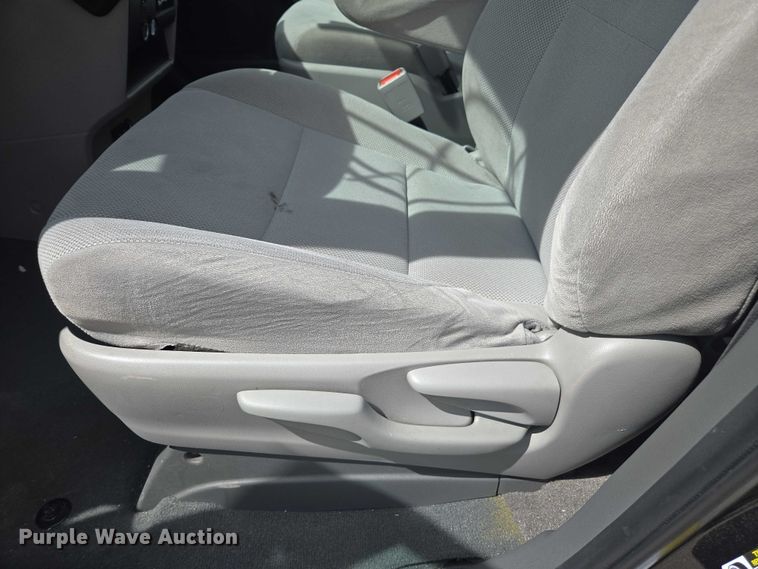 image for item YA0470 2020 Toyota Sienna handicap accessible van