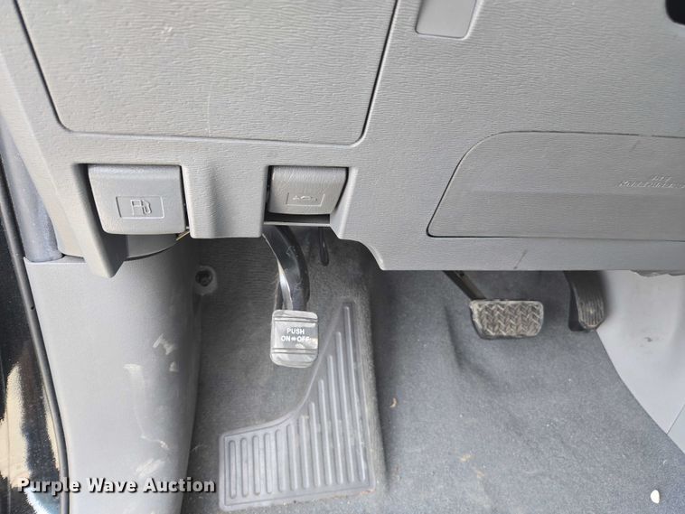 image for item YA0470 2020 Toyota Sienna handicap accessible van