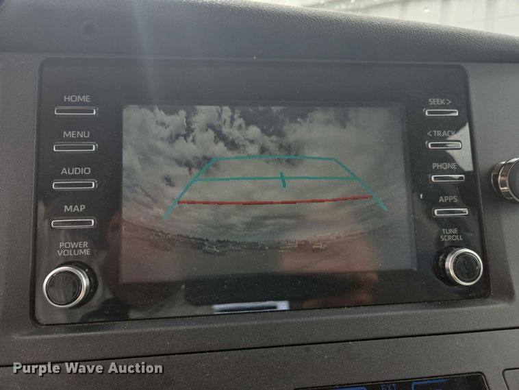 image for item YA0470 2020 Toyota Sienna handicap accessible van