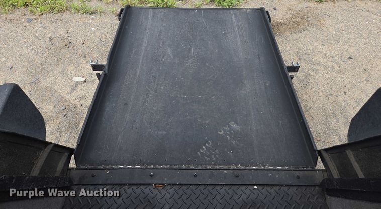 image for item YA0470 2020 Toyota Sienna handicap accessible van