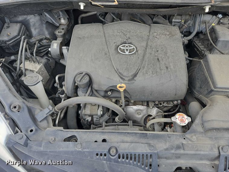 image for item YA0470 2020 Toyota Sienna handicap accessible van