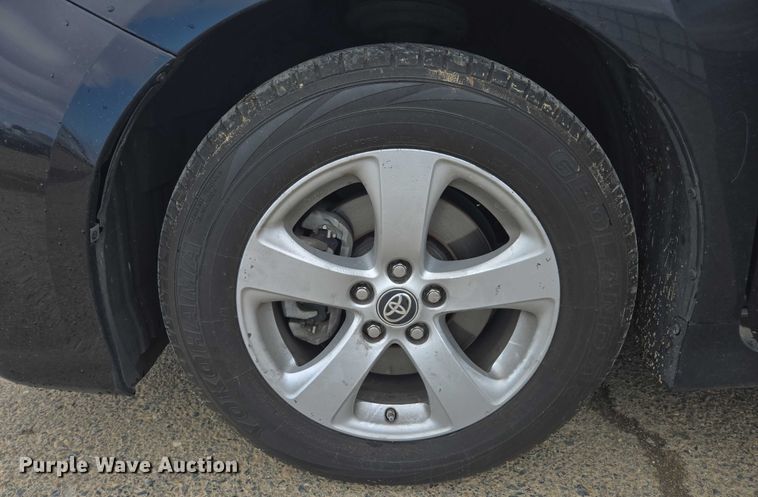 image for item YA0470 2020 Toyota Sienna handicap accessible van