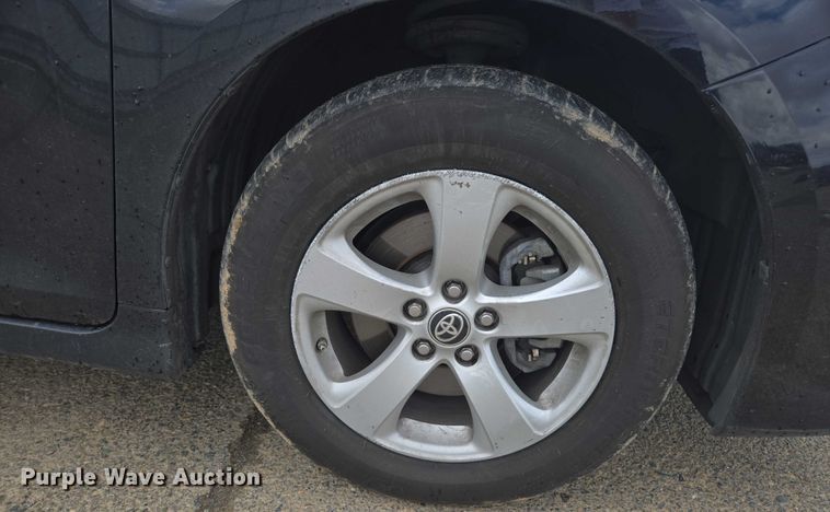 image for item YA0470 2020 Toyota Sienna handicap accessible van