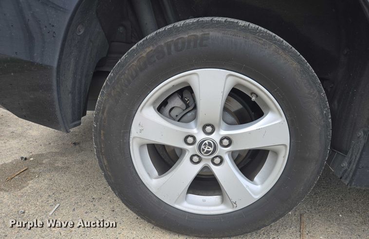 image for item YA0470 2020 Toyota Sienna handicap accessible van