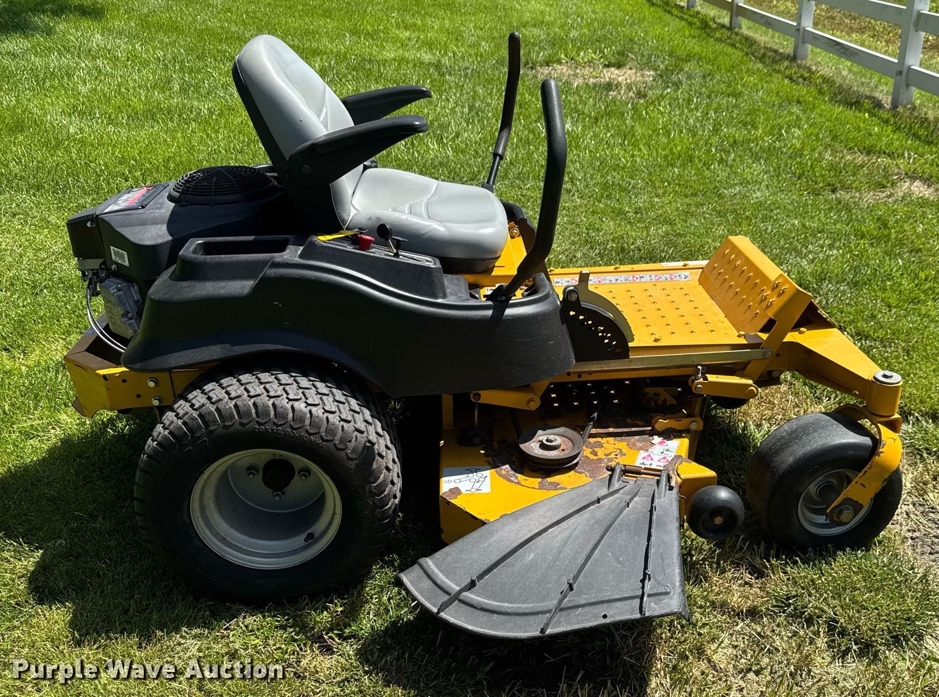 2014 Hustler Raptor SD ZTR lawn mower in Sedgwick, KS | Item