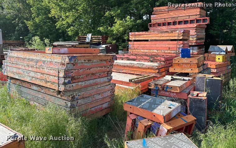 image for item DF8555 Peri Trio concrete forms