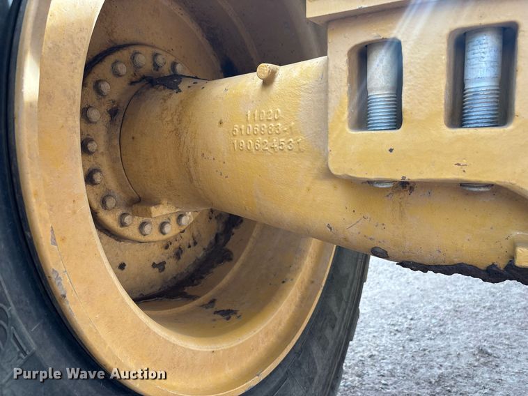 image for item DH8648 2020 Caterpillar 950GC wheel loader