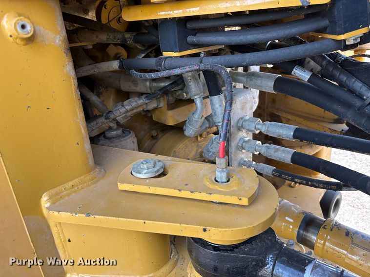 image for item DH8648 2020 Caterpillar 950GC wheel loader