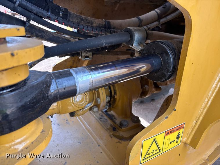 image for item DH8648 2020 Caterpillar 950GC wheel loader