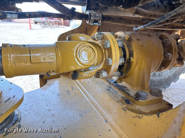 image for item DH8648 2020 Caterpillar 950GC wheel loader