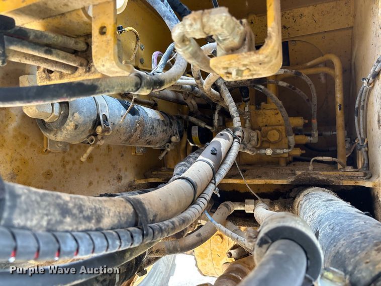 image for item DH8648 2020 Caterpillar 950GC wheel loader