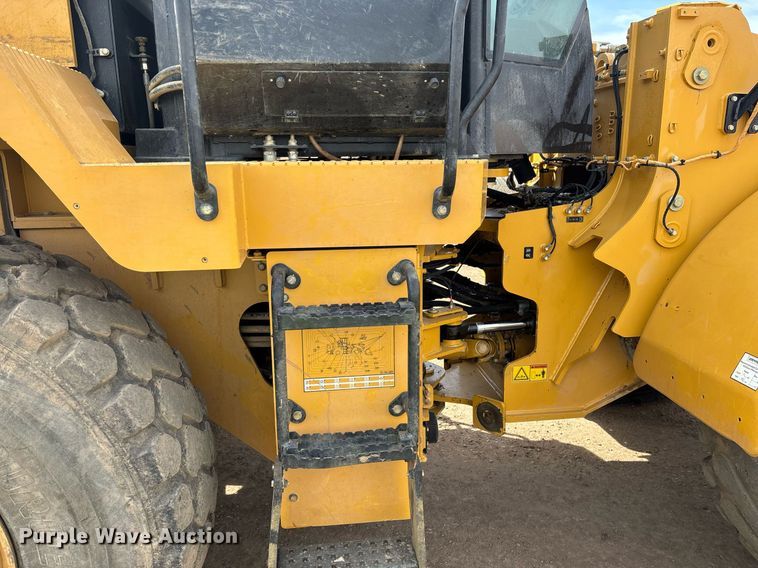 image for item DH8648 2020 Caterpillar 950GC wheel loader