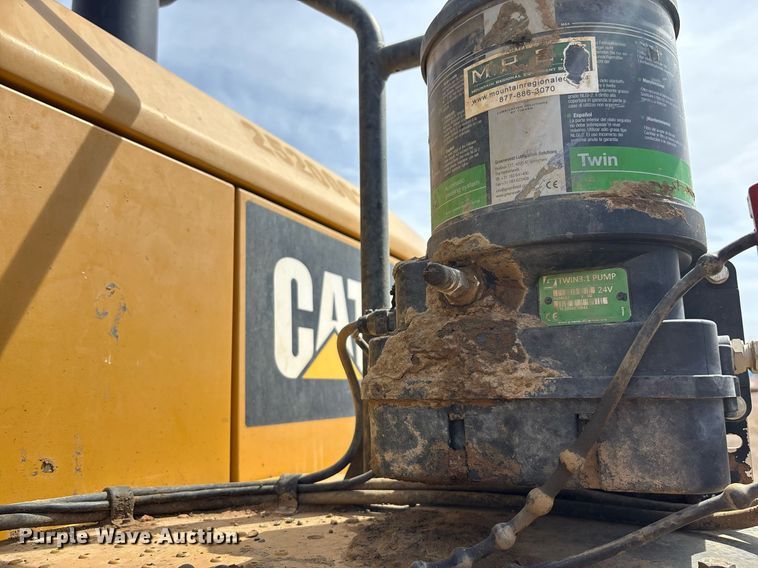 image for item DH8648 2020 Caterpillar 950GC wheel loader