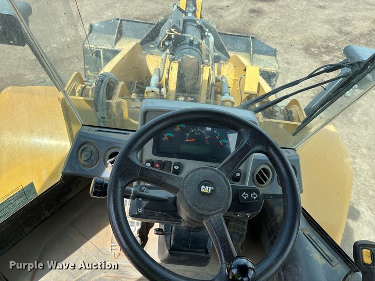 image for item DH8648 2020 Caterpillar 950GC wheel loader