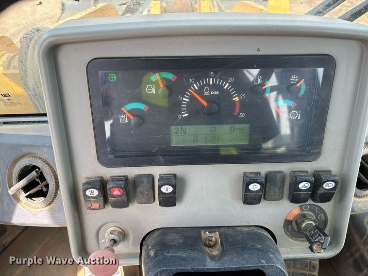 image for item DH8648 2020 Caterpillar 950GC wheel loader