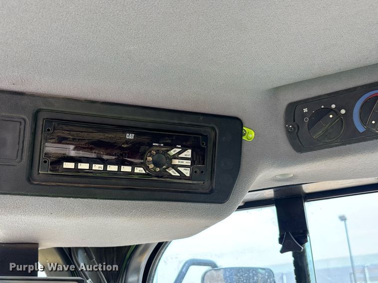 image for item DH8648 2020 Caterpillar 950GC wheel loader